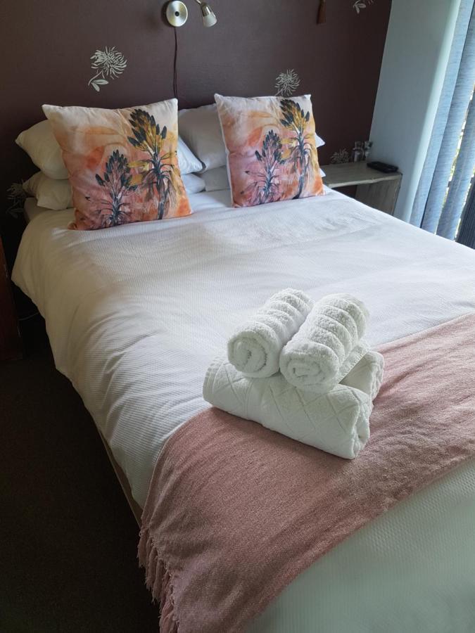 Candleberry Stay East London Bagian luar foto